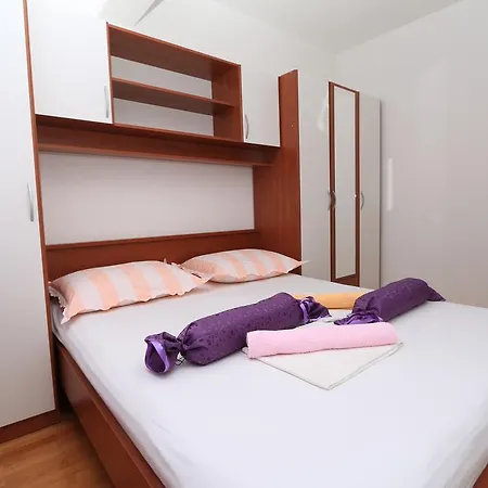 Central Beach 2 아파트 마카르스카